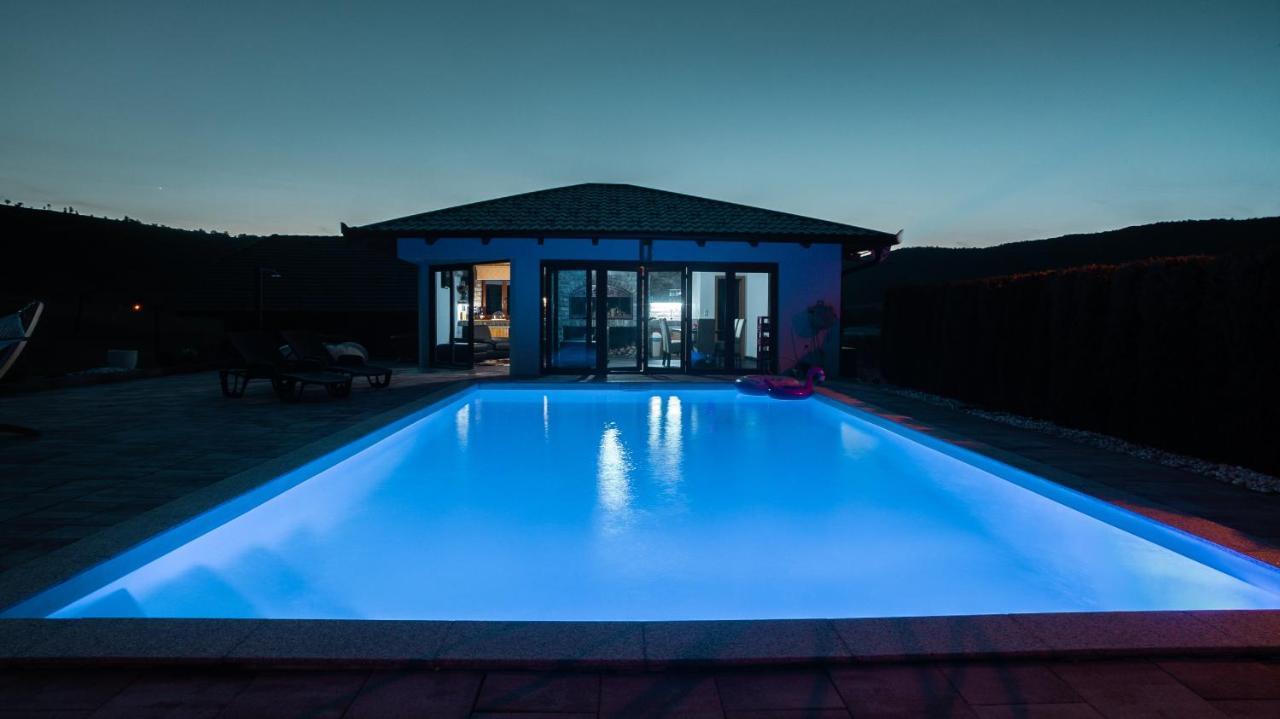 Villa De Luxe Bihać Esterno foto