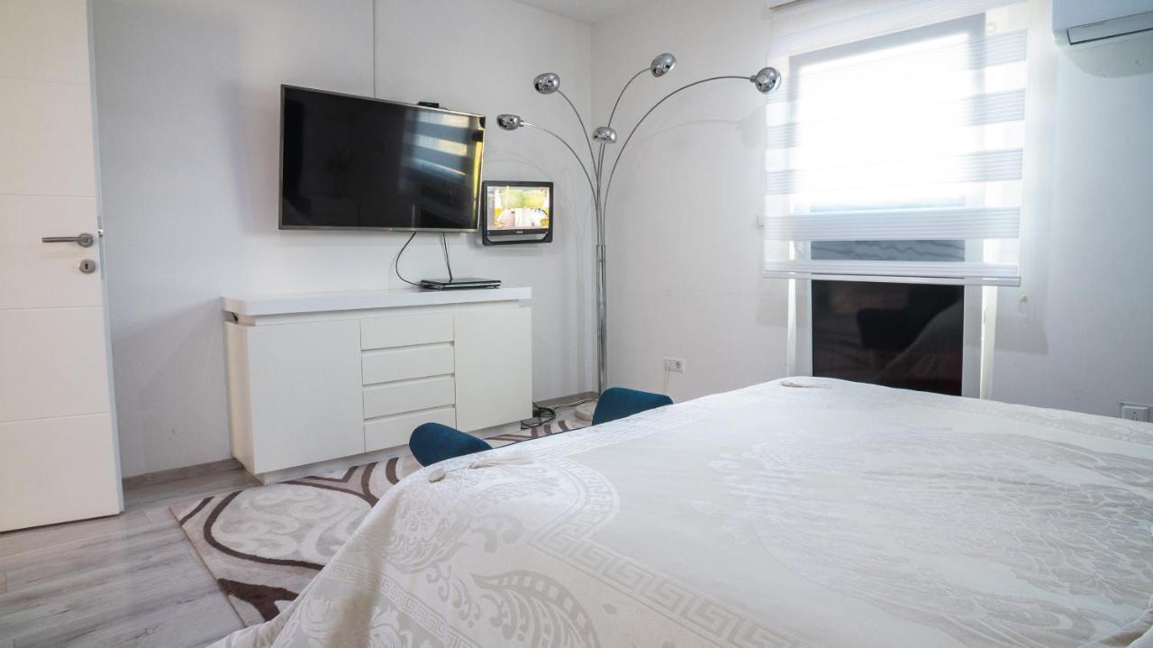 Villa De Luxe Bihać Esterno foto