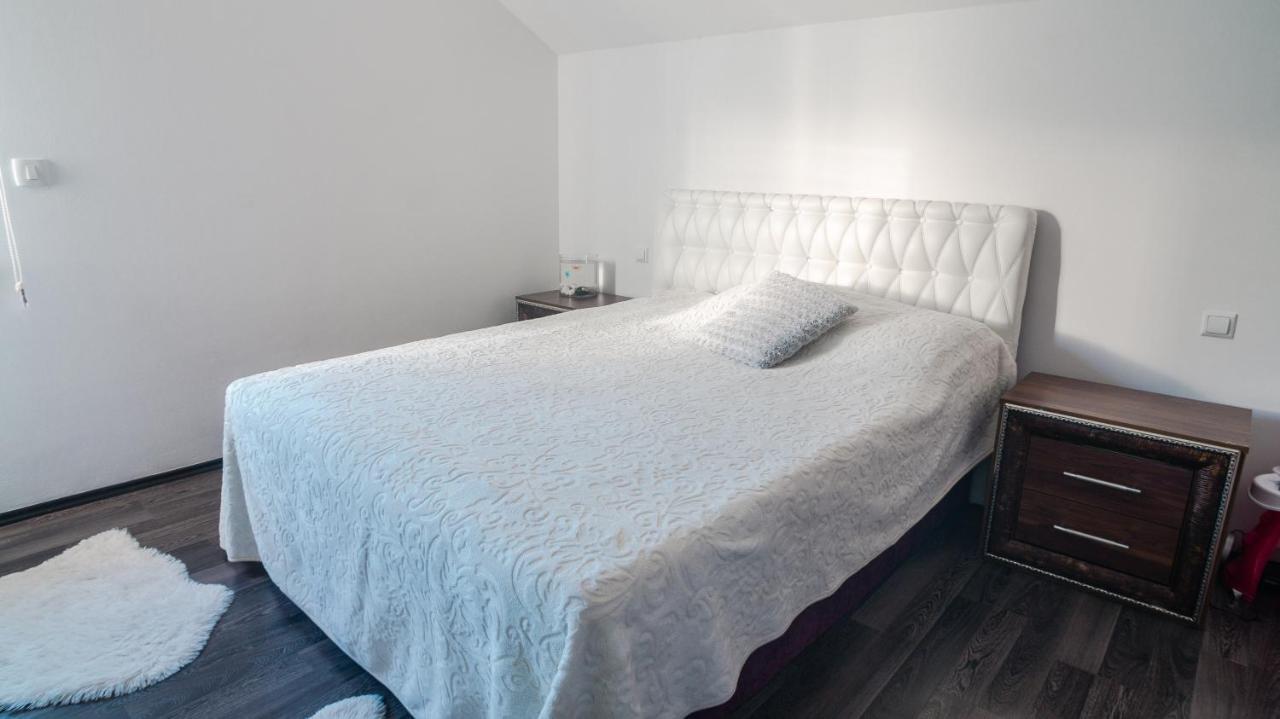 Villa De Luxe Bihać Esterno foto